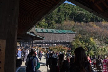 Kiyomizudera Temple, Kyoto<br>Date taken: 12.11.2015 13:40:30.<br>Informationen zur <a href="https://japan-kyoto.de/japan-bilder-fotografien/">Nutzung und Lizenz</a>. ©Christian Kaden (Jakyo)