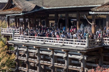 Kiyomizudera Temple, Kyoto<br>Date taken: 12.11.2015 13:56:38.<br>Informationen zur <a href="https://japan-kyoto.de/japan-bilder-fotografien/">Nutzung und Lizenz</a>. ©Christian Kaden (Jakyo)