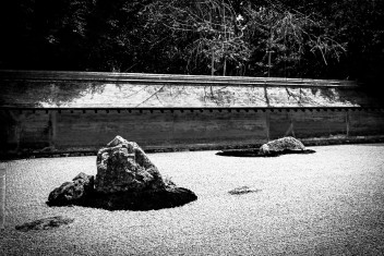 Black & White Ryoanji garden